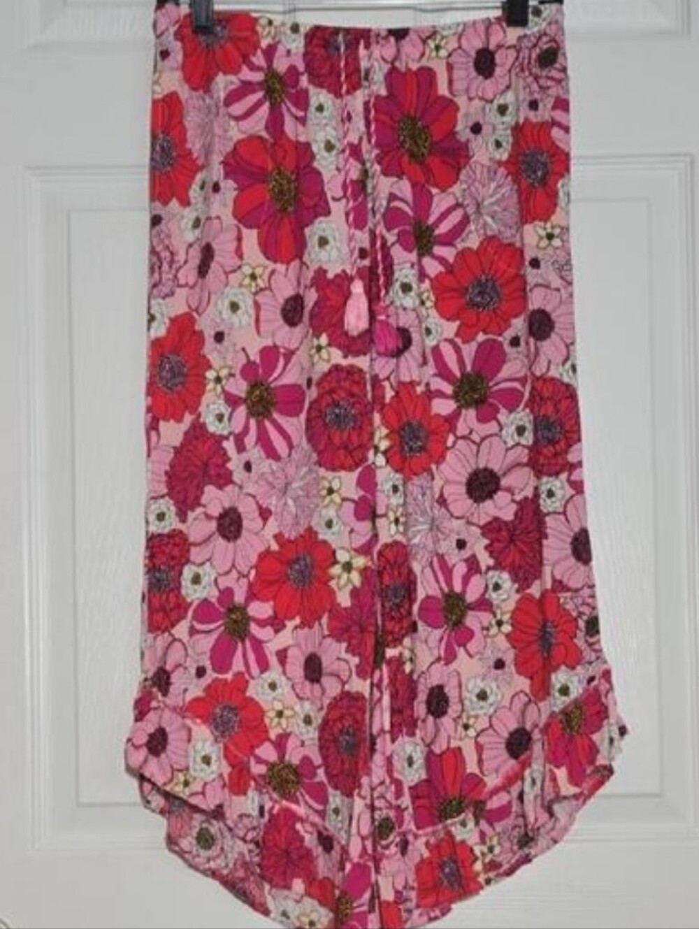 Kensie Floral Pink Cropped Pants Size Small